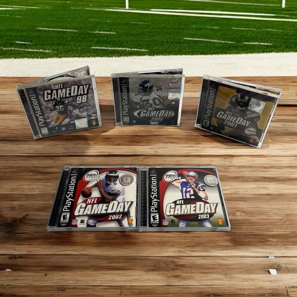 NFL Gameday  Football 98 2000 2001  2002‎ 2003 Game PS1 PlayStation 1 Bundle Lot